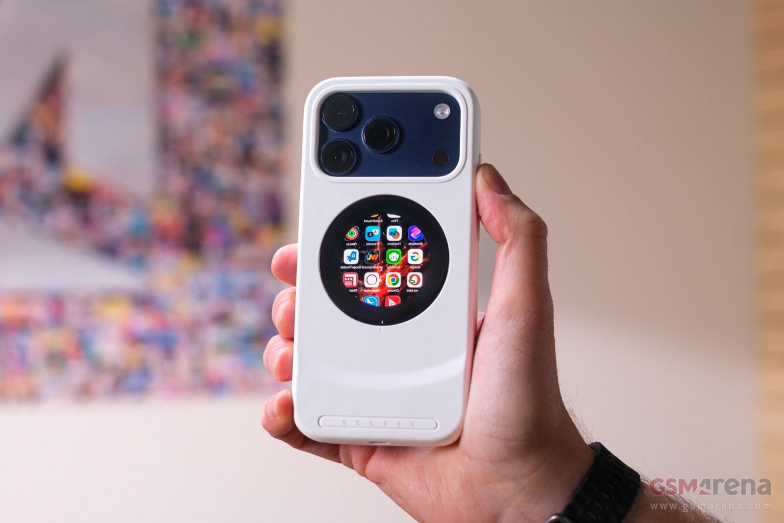 The Selfix case has a circular 1.6” OLED display on the back